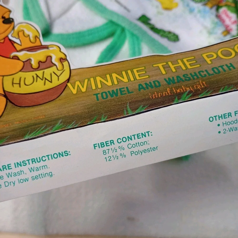 Vintage Walt Disney Winnie The Pooh Towel And Washcloth Set‎ New Baby Gift